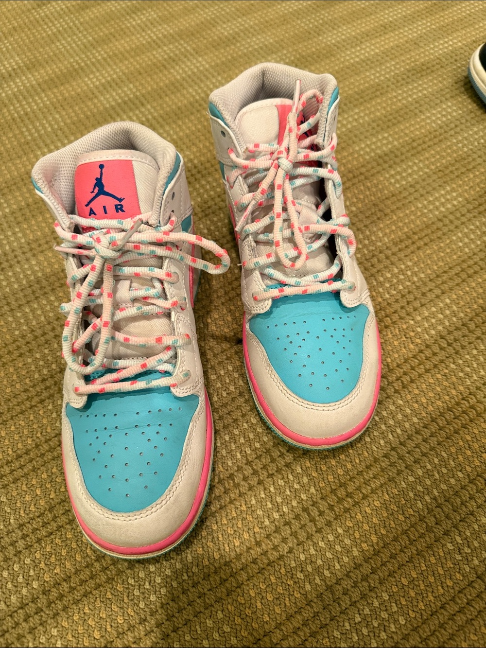 Nike Kids High-Top Sneakers in Teal, Pink & White